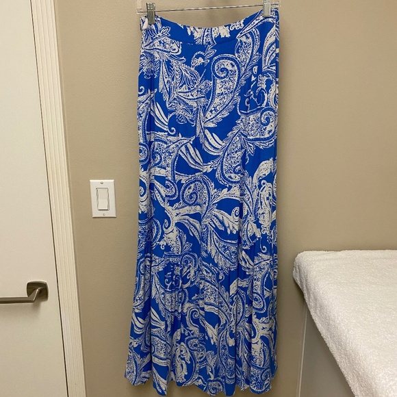 Free People Smooth Sailing Blue and White Paisley Button Maxi Skirt Size 2 - Picture 11 of 15